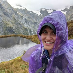 Meet your Posher, Nadia